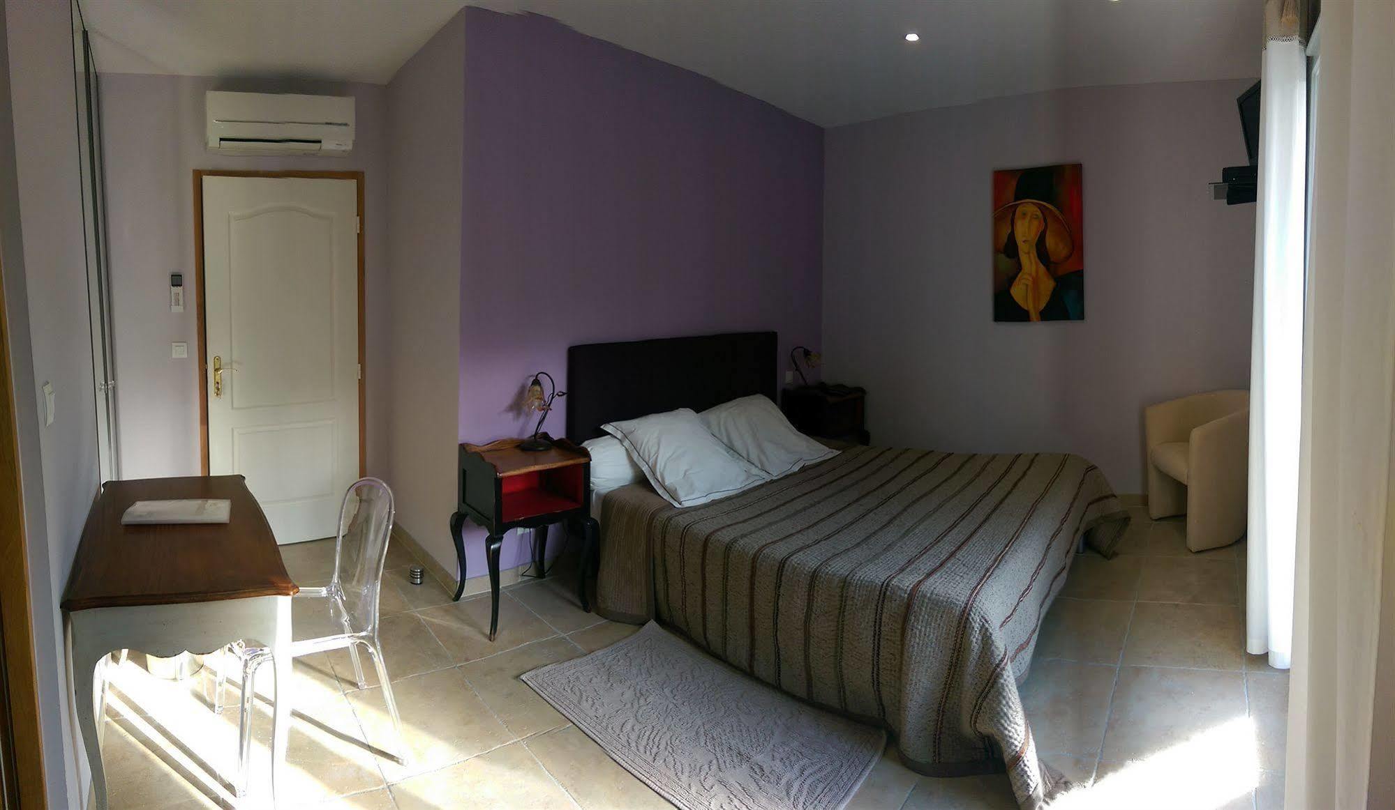 Labastide-en-Val Relais De L'Alsou- Piscine Bed & Breakfast エクステリア 写真